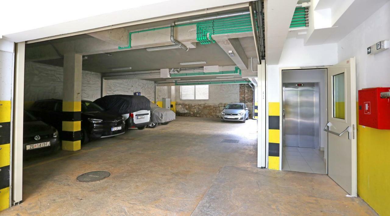Luxury Apts Leone Split Centre المظهر الخارجي الصورة